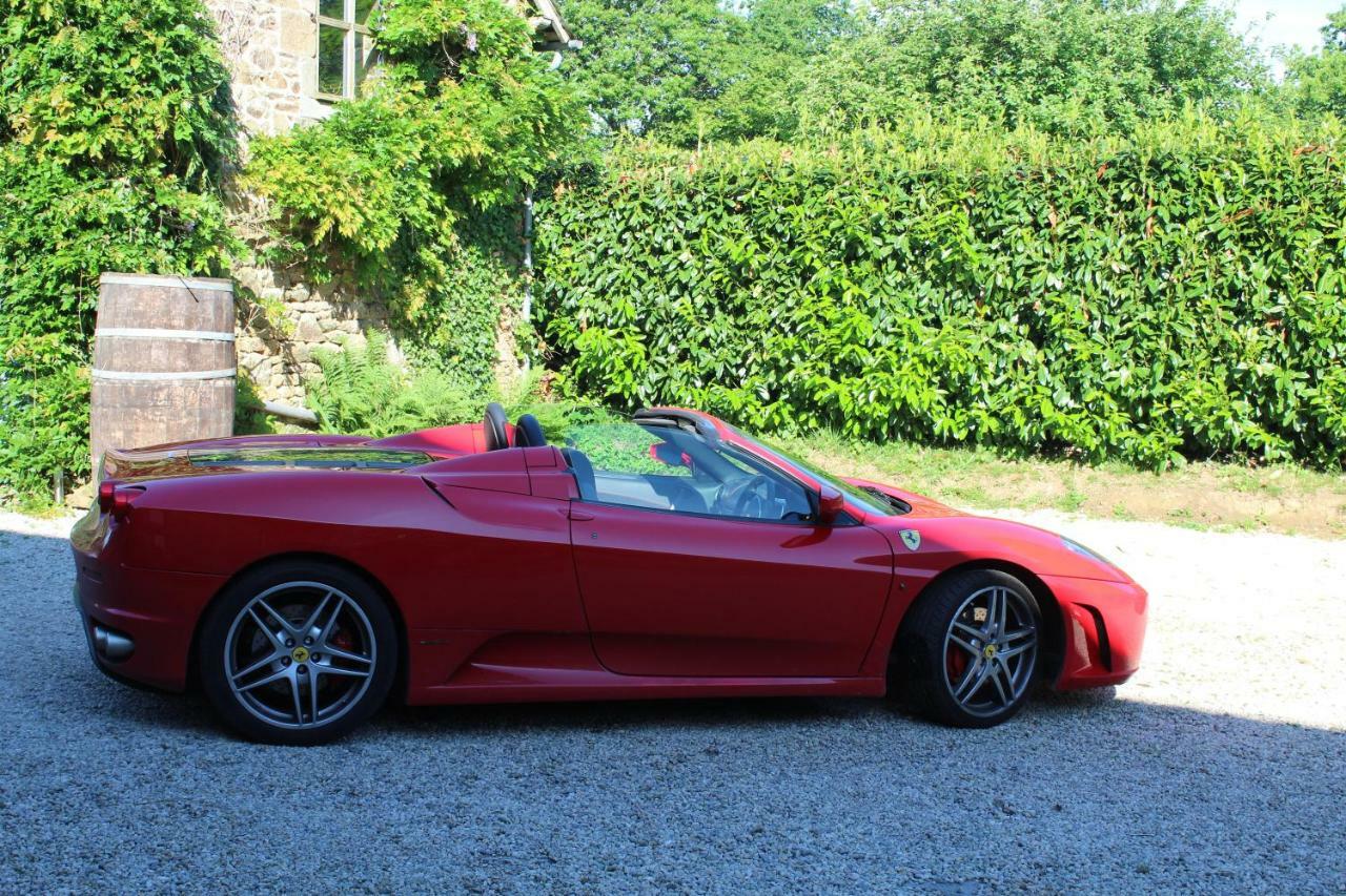 La Petite Jeusseliniere Villa Larchamp ภายนอก รูปภาพ